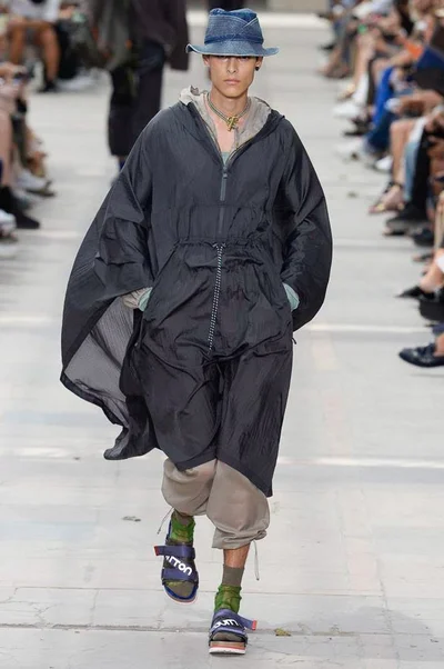 Look 29